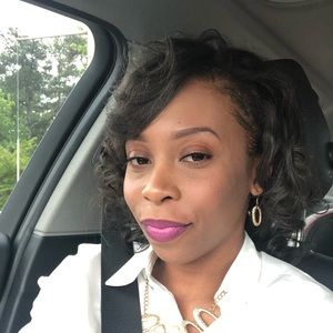 Meet your Posher, Jamilia